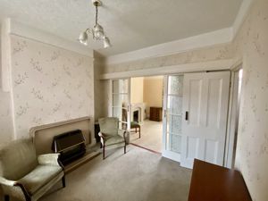 Dining Room- click for photo gallery